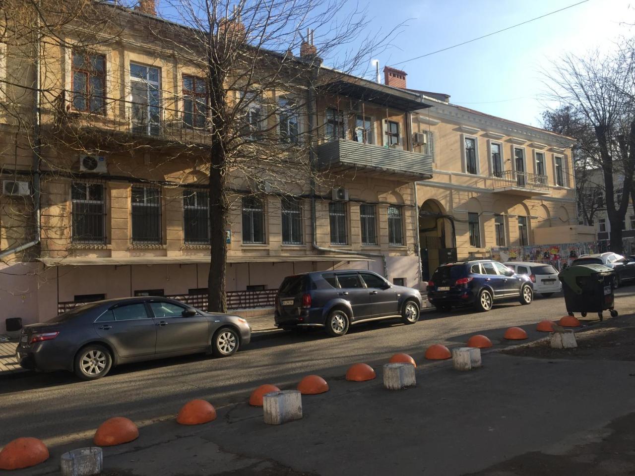 1 Комнатная Квартира В Районе Греческой Площади Odesa Exterior photo